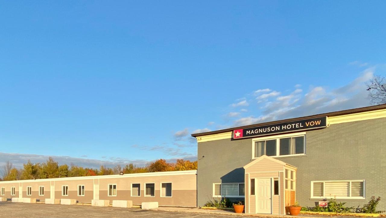 Magnuson Hotel Vow Palmerston Esterno foto