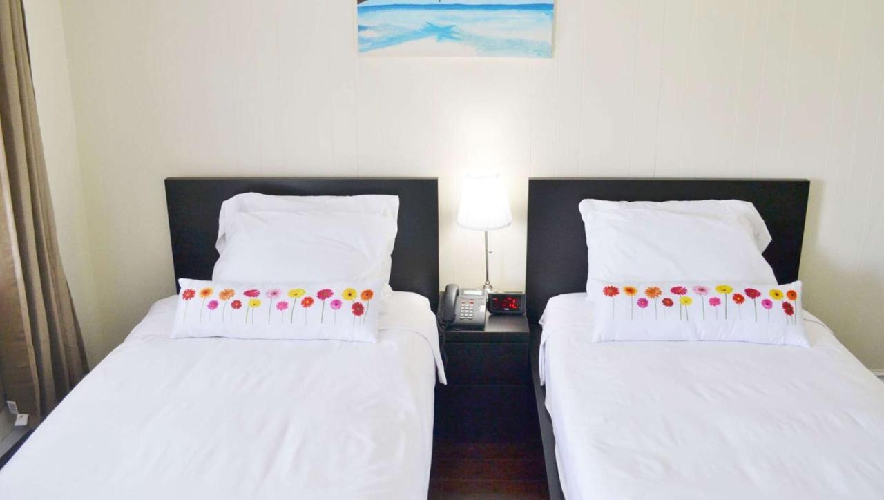 Magnuson Hotel Vow Palmerston Esterno foto