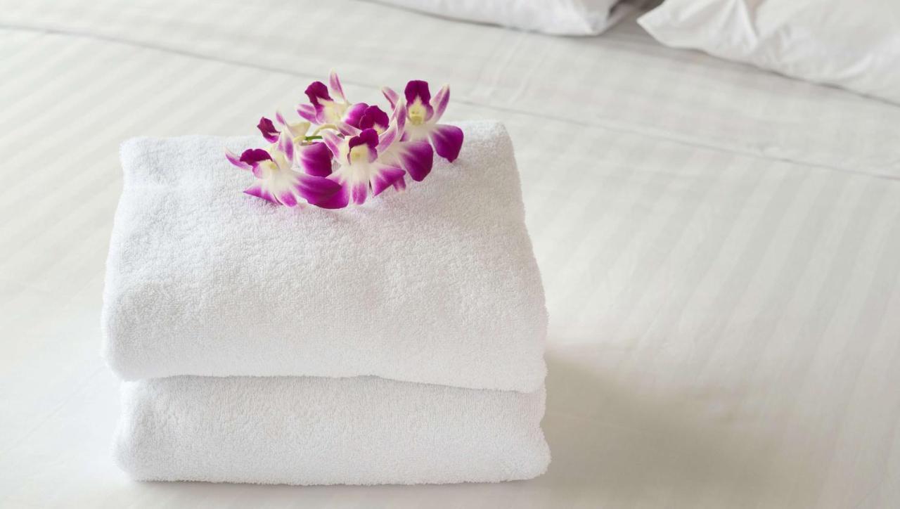 Magnuson Hotel Vow Palmerston Esterno foto